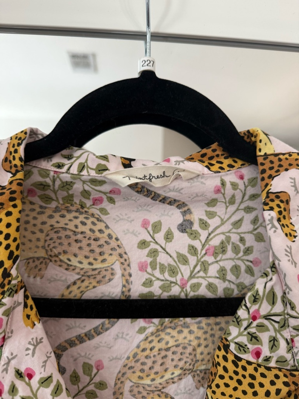 Printfresh Leopard Jungle Print Button Down Top Size L Cotton Statement Blouse - Picture 4 of 6